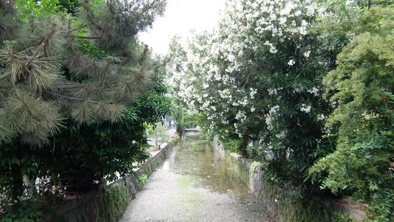 Kamogawa Nanajo Villa Kyoto